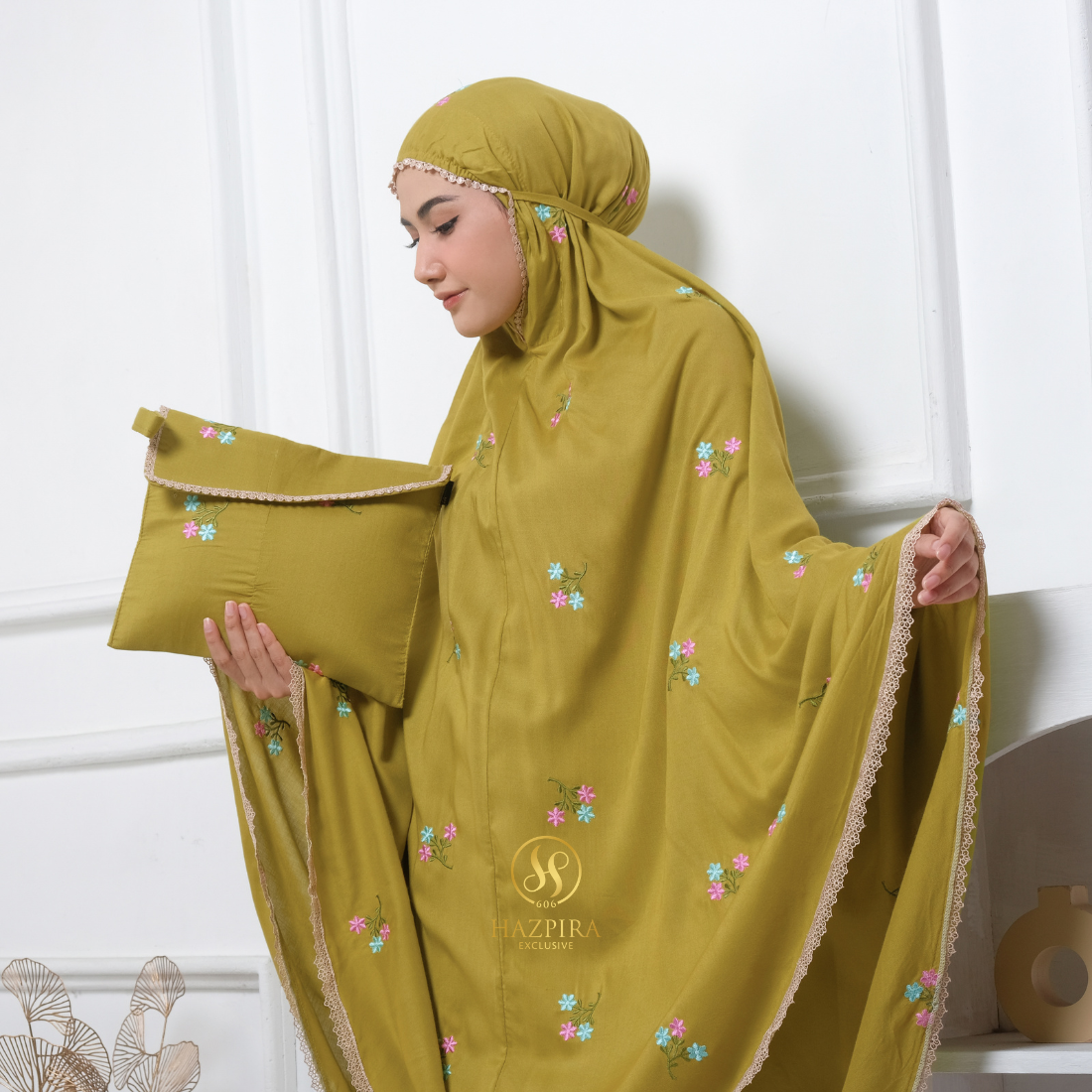 Mukena Dewasa Rayon Bordir Nadira